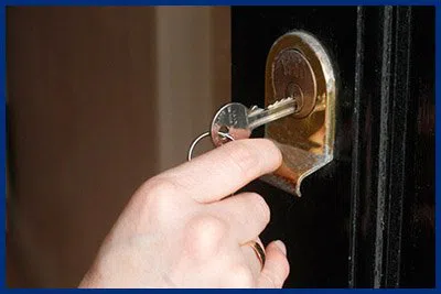 Advantage Locksmith Store Somerset, NJ 908-533-9202 - 7-door-unlock